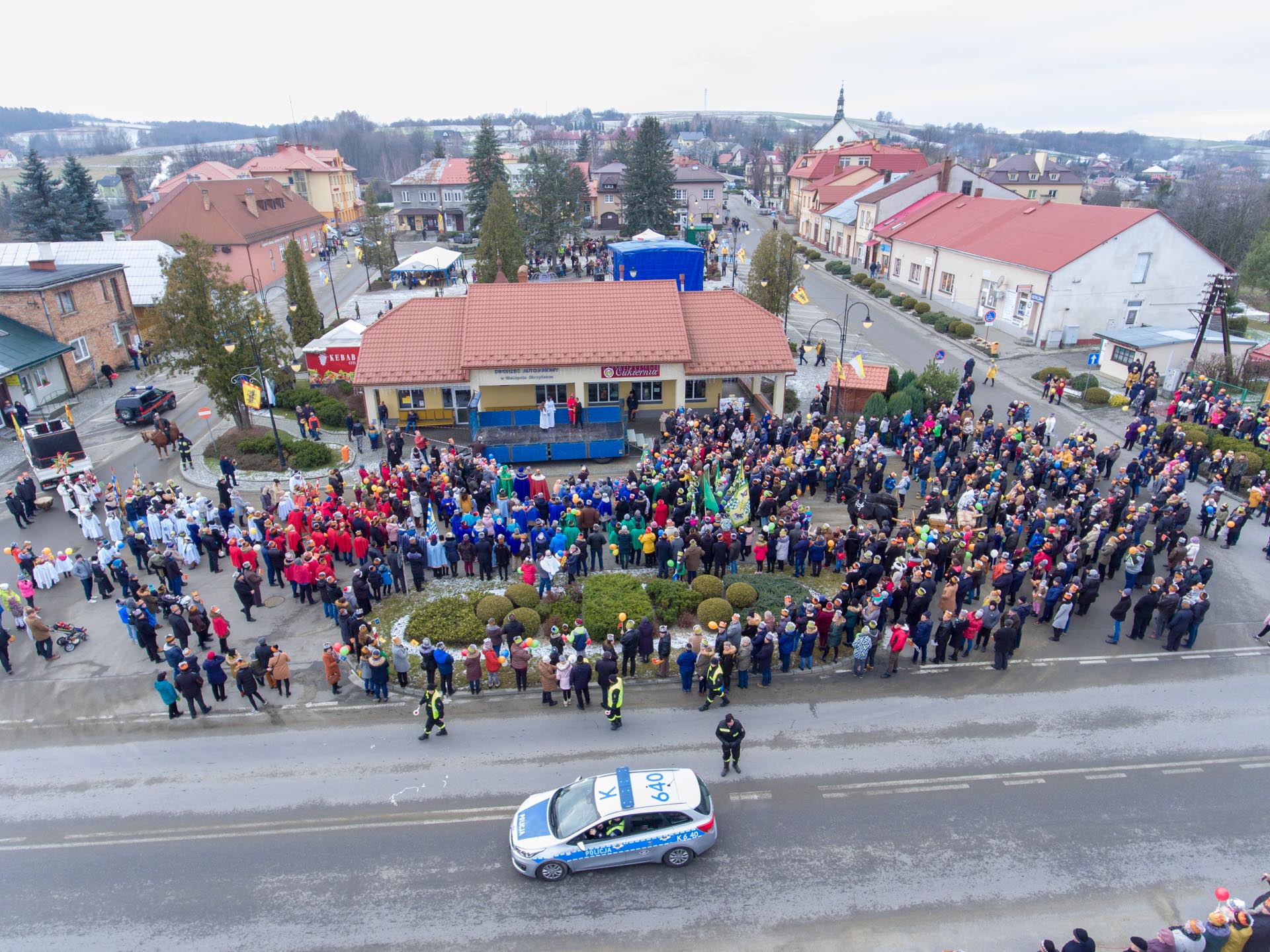 Królewski Orszak Przeszedł Ulicami Wielopola Skrzyńskiego [VIDEO, FOTO ...