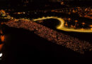 Sędziszowski cmentarz nocą. Niesamowite zdjęcia z lotu ptaka