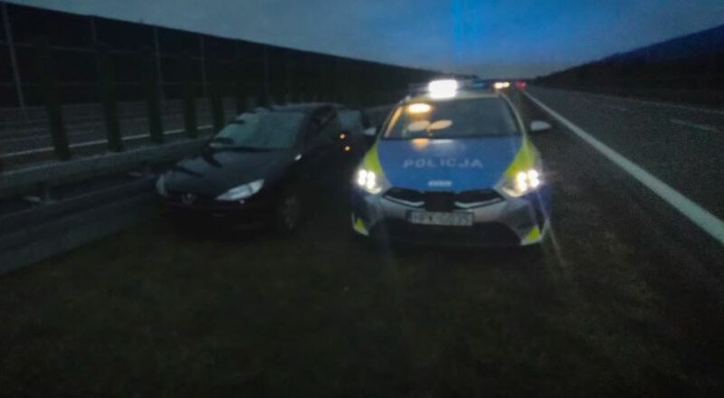 87-latek jechał autostradą A4 pod prąd