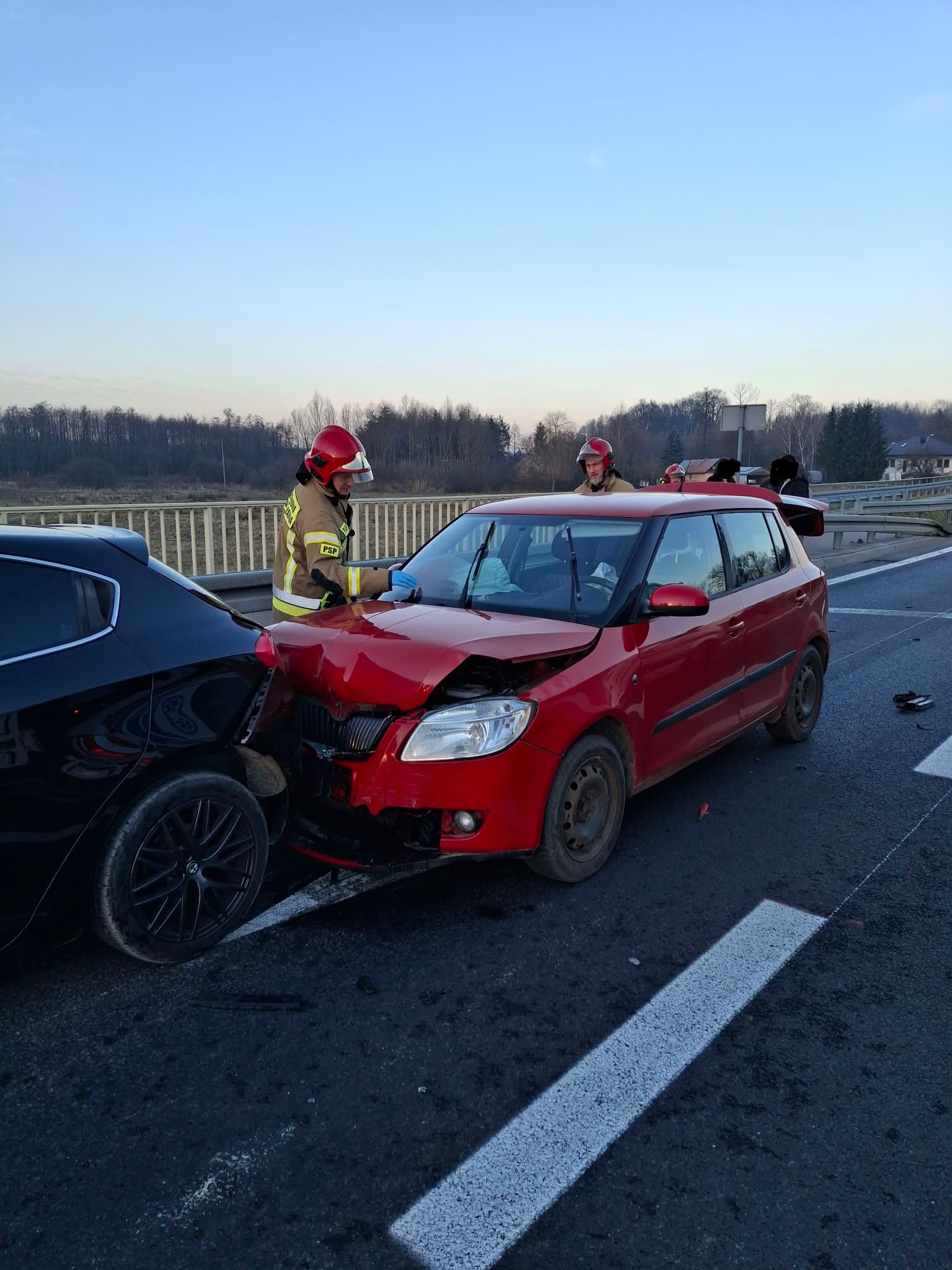 Dwie kobiety trafiły do szpitala po zdarzeniu drogowym