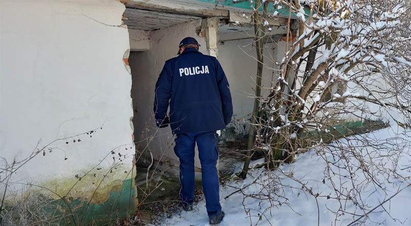 Niskie temperatury zagrażają życiu – reagujmy, gdy ktoś potrzebuje pomocy