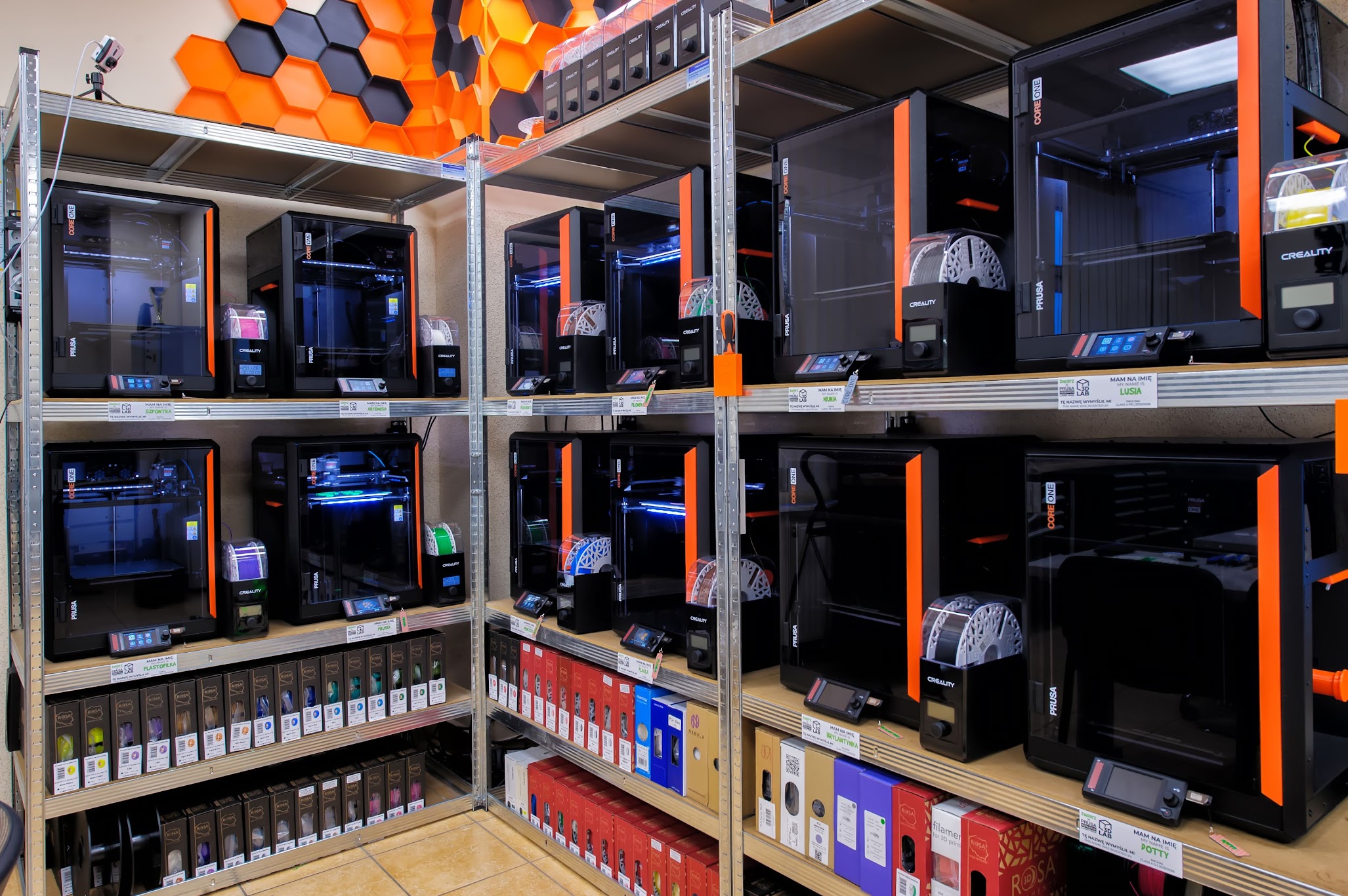 Mogą się kształcić dzięki laboratorium prototypowania przestrzennego i druku 3D