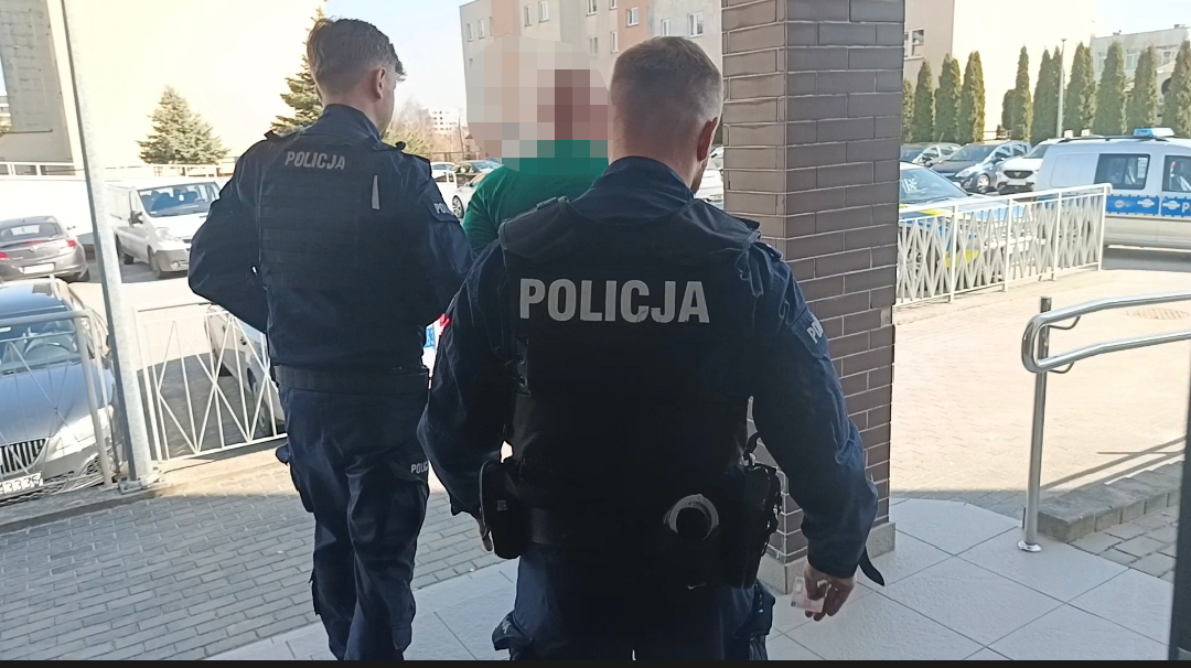 25-latek zatrzymany za usiłowanie wymuszenia rozbójniczego