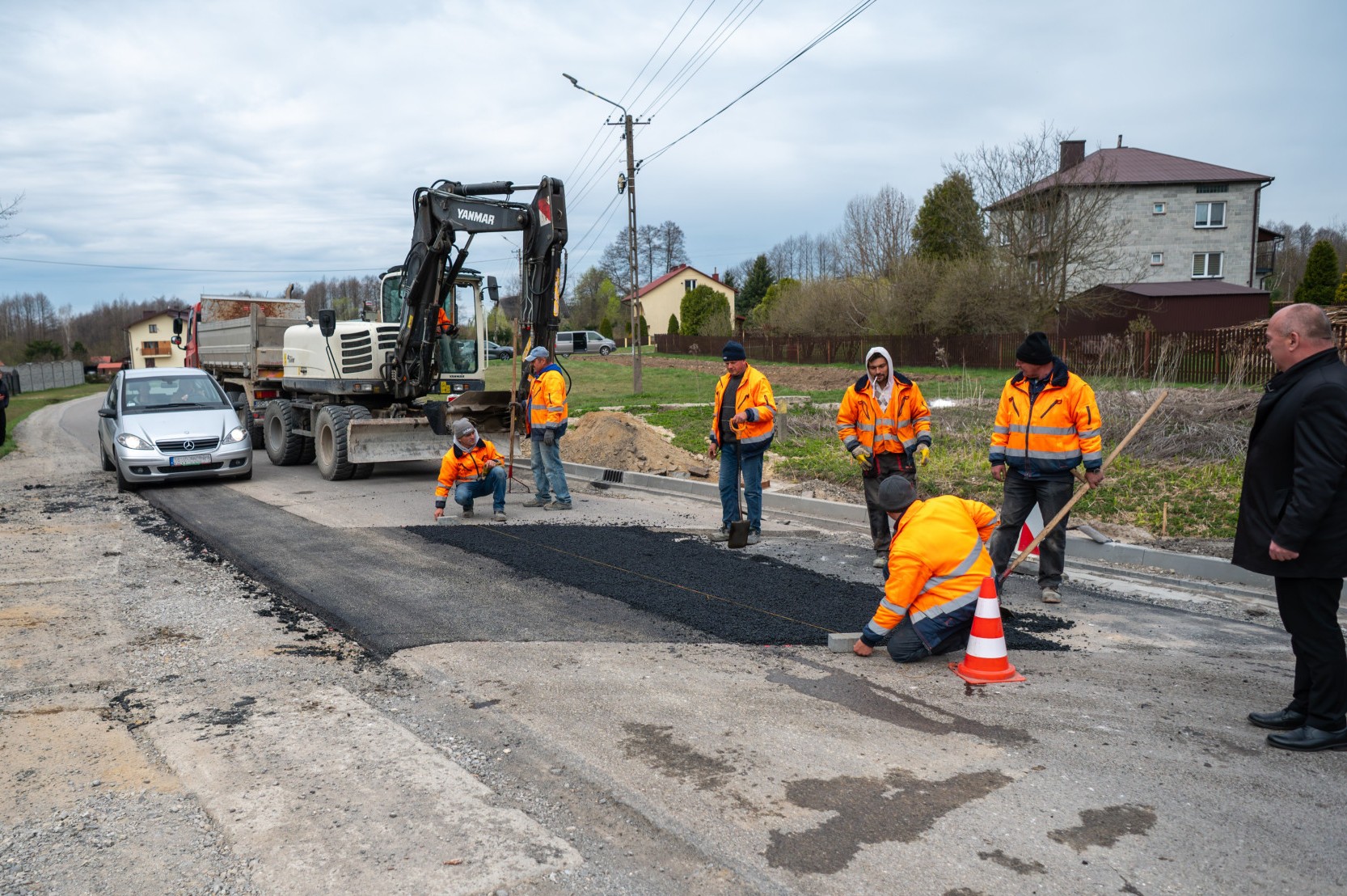 Wspólna inwestycja w Ociece nabiera tempa – samorządy stawiają na bezpieczeństwo pieszych