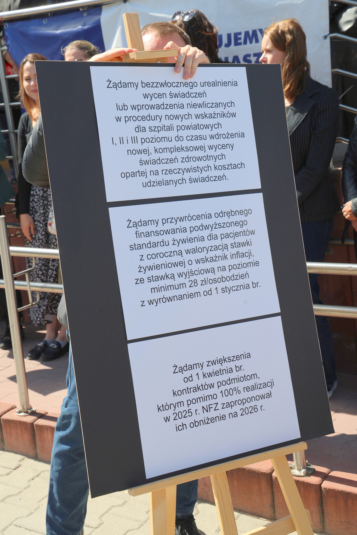 Szpitale powiatowe protestują. Minuta ciszy także w Ropczycach i Sędziszowie Małopolskim