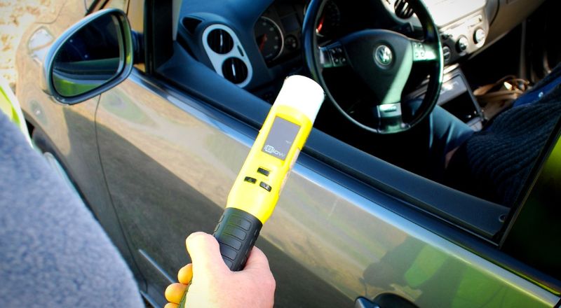 Nietrzeźwy z zakazem prowadzenia pojazdów